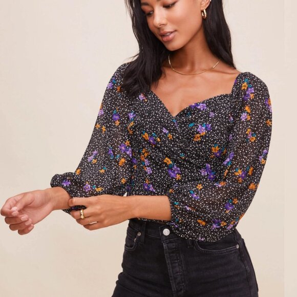 ASTR Shirred Puff Sleeve Sweetheart Neck Floral Smocked Top Size Medium Boho M - Picture 15 of 16